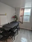 Newly Remodeled  Basement Studio!
