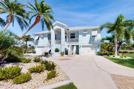 Coastal Canal-Side Oasis