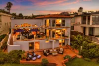 Oceanfront Access and Courtyard Pool - Exquisite Coastal Retreat