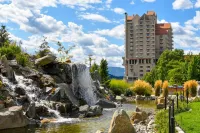 Spacious Outdoor Oasis Near Attractions - Charming Family Haven Hotels in Coeur d'Alene