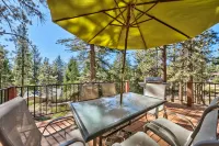 Spacious Farm-Style Home with Hot Tub and Decks - Charming Retreat Hotels in El Dorado County