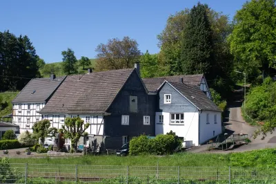 Bergisches Ferienhaus Hotels in der Nähe von Aggertalhöhle Ründeroth