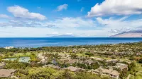 Luxury Residence with Private Lanai and Pool - Stunning Tropical Oasis