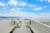 Gorgeous Panoramic Views and Pool - Stunning Oceanfront Escape