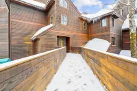 Two-Bedroom Condo with Stunning Views and Prime Location A4 Hotels near Killington Resort