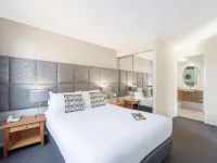 Mantra on Northbourne Hotels in Turner