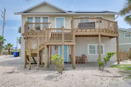 Spacious Coastal Escape w/ Beach & Marsh Views Отели в г. Вилано-Бич