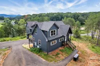 Indoor Pool and Hot Tub with Mountain Views - Fun Family Retreat