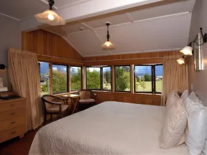 Te Anau Lodge
