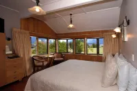 Te Anau Lodge Hotels in 