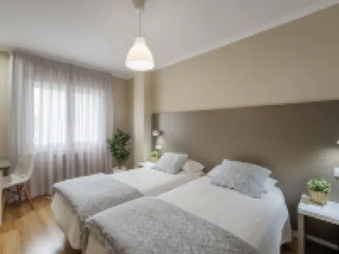 Hostal-Restaurante LUGANO Hoteles en Verín