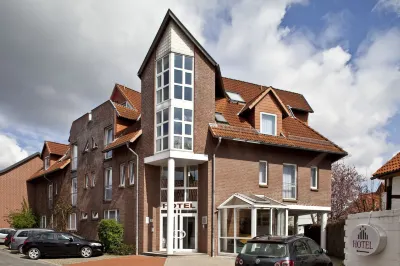 Hotel Am Braunen Hirsch Hotel in zona Celler Badeland