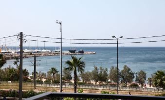 Unique Flat with Sea View at Edem Beach - A Seafront Property by Athenian Homes