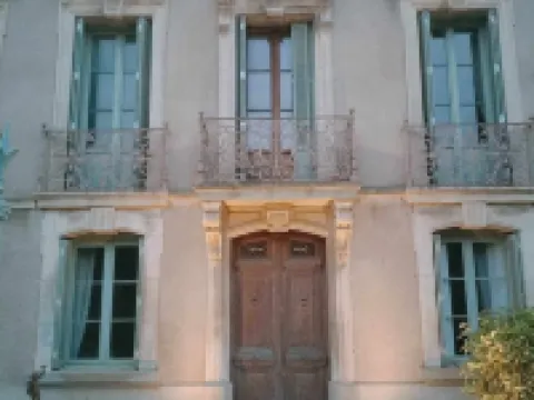 MAISON MARIE-LOUISE Hotels in Moux