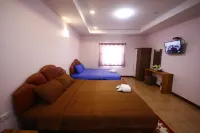 Hi Tech Resort Hotels in Kabin Buri