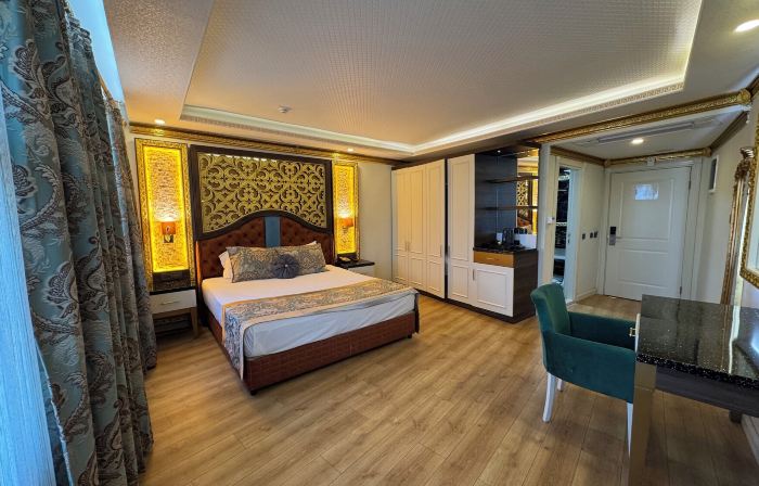 Can Adalya Palace Hotel