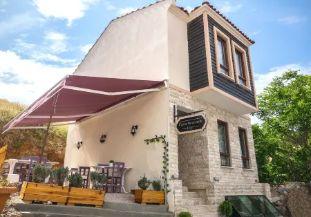 Mare Casia Bozcaada Otel Отели в г. Бозджаада