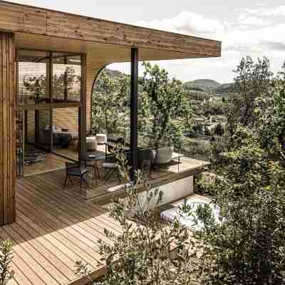 Souki Lodges & Spa Hotel Exterior