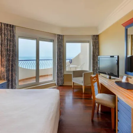 Hotel Playa Victoria