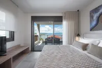 Blue Whisper Luxury Living Suites - Apartments