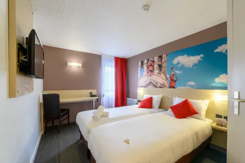 Brit Hotel Confort Cambrai Hotel a Creveceur-sur-l'Escaut