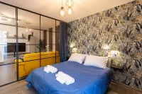 Urban Chic Luxury Suite Apartments Hotels in Alessandrino