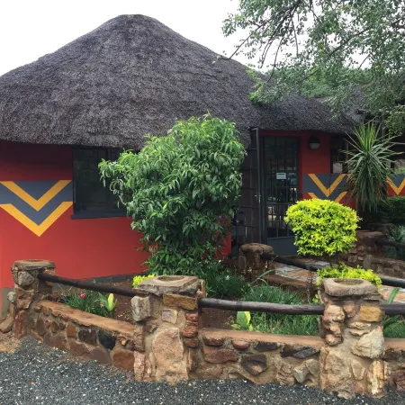 Kgogomodumo Lodge
