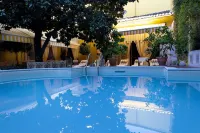 Palazzo Cherubini-Pools & Wellness - С бассейном