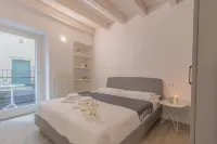 Little Nest Flat in Varenna