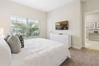 Four Bedrooms w/ Pool TownHome 4841