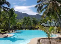 Chateau Bleu Resort - Pool