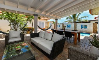 Boutique Hotel Swiss Paradise Aruba Villas and Suites