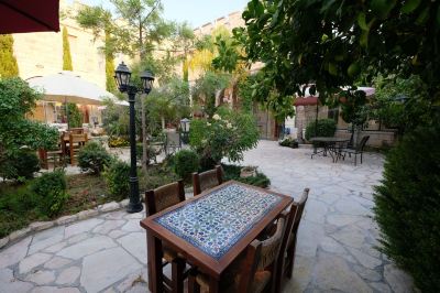 Garden St. George’s Cathedral Pilgrim Guesthouse – Jerusalem Photo