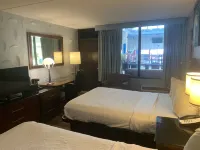 Albany Airport Inn