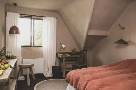 Au Bout du Verger Отели в г. Сен-Сир-Су-Дурдан