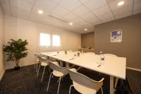 Nemea Appart'Hotel Europe Vélizy-Villacoublay Hôtels à : Vélizy-Villacoublay