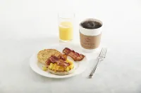 Residence Inn Cleveland Mentor - breakfast