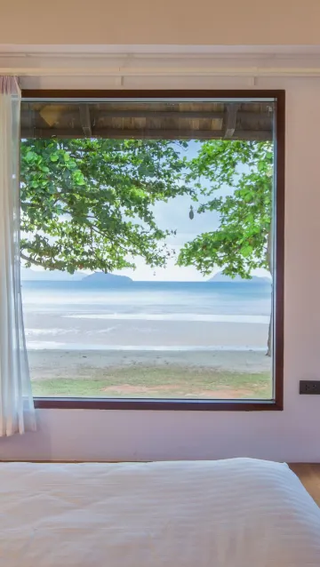 ดีลักซ์ วิลล่า ริมชายหาด