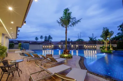 Aqua Resort Phuket - Near Beach and Chalong Pier Равай-Бич: отели