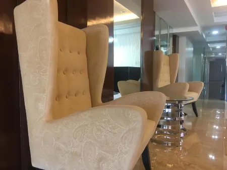 Treasure Island Hotel Отели рядом с достопримечательностью «Заповедник Бантод Риф Марин»