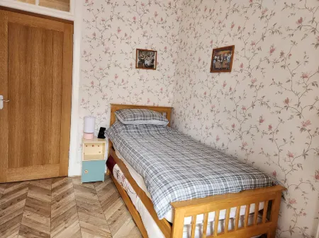 Apartment - Largs - Sleeps 4 - Pet Friendly Отели в г. Ларгс