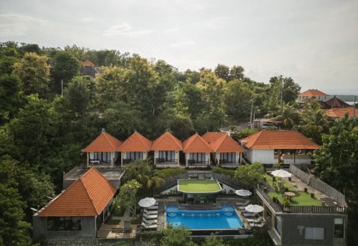 b Hotel Bali and Spa