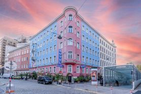 Hotel Urania