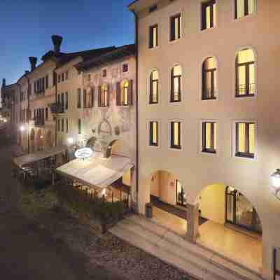 Hotel Canon d'Oro Hotel Exterior