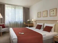 Hotel Castle Garden โรงแรมใกล้ฟอสต์ ไวน์ เซลลาร์