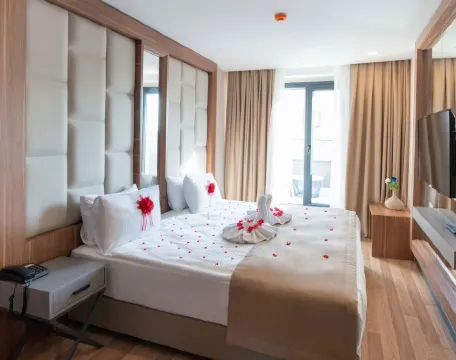 Four Sides Taksim Lion Hotel&Spa Hoteles en Estambul