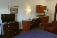 Sandalwood Studios & Suites Hotels in Shakopee