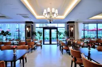 GRAND PARK HOTEL　THE LUXUEUX　MINAMI KASHIWA Hôtels à : Kashiwa