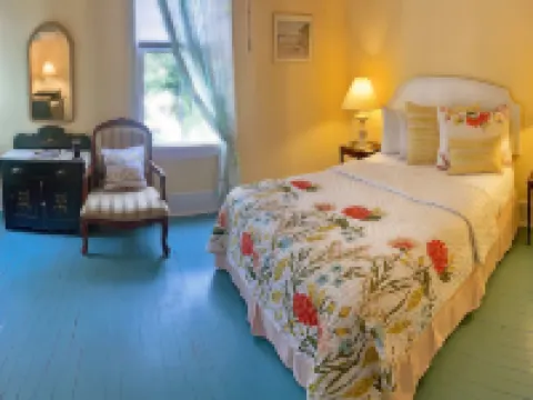 Baxter's Brewhouse Inn Hotels in Georgetown County