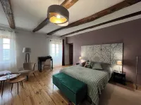 Gîtes & Chambres d'hôtes Peyrecout Hotels in Laparrouquial